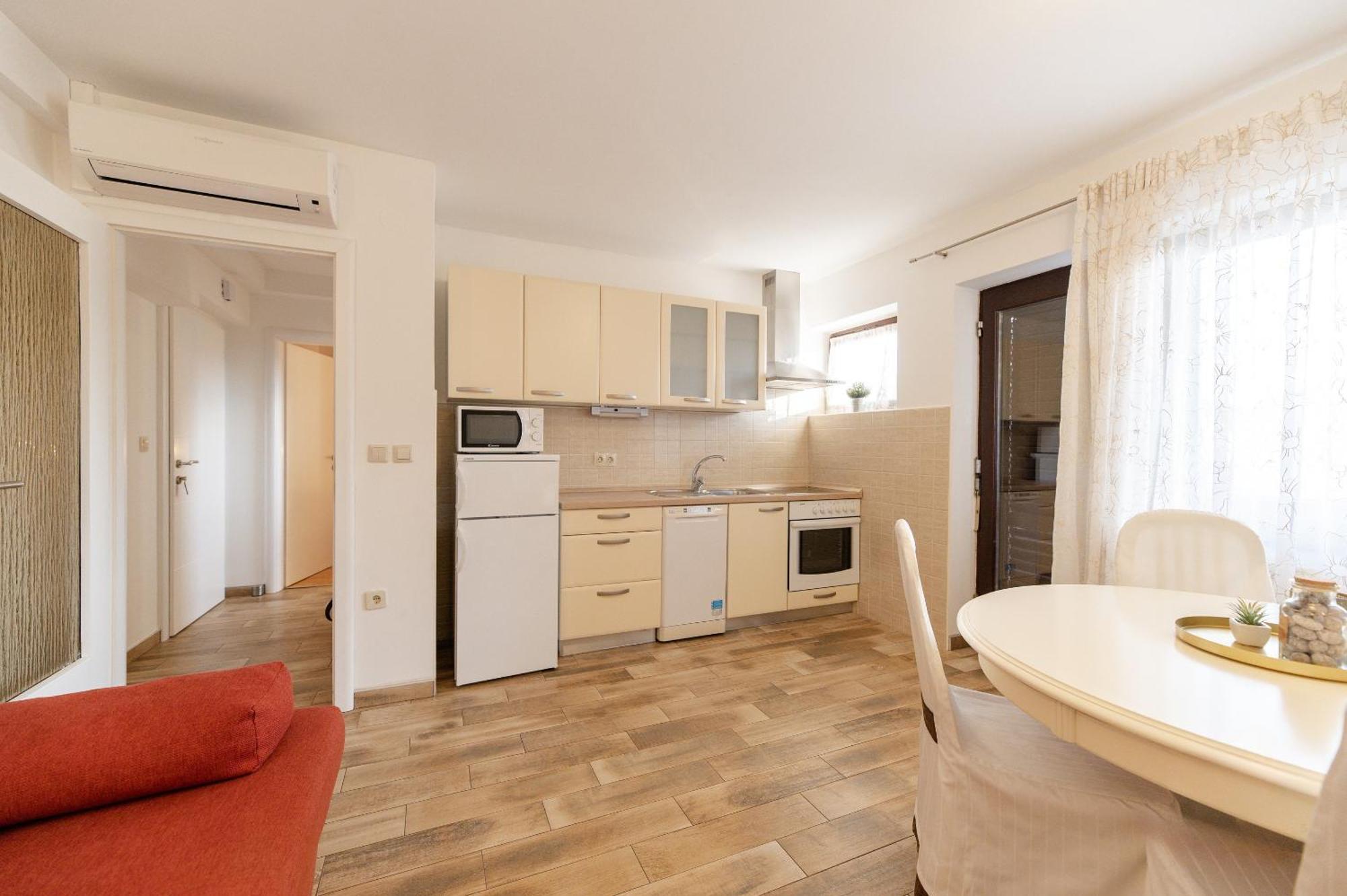 Bubi Apartament Malinska