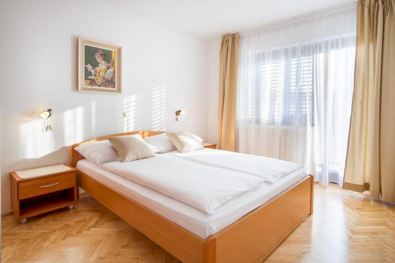 Apartament Bubi *