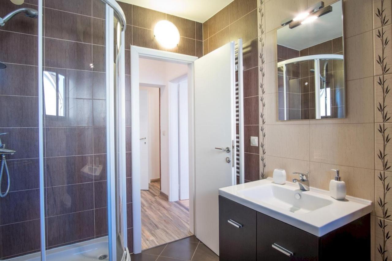 Bubi Apartament Malinska